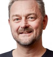René Wiborg fra deWilbis Kommunikation i Aarhus/Østjylland - Journalistik, tekst, kommunikation, video, PR, web, hjemmeside